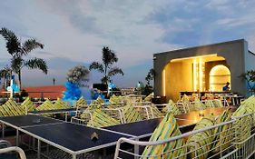 Vanaam Hotel Raj Plaza